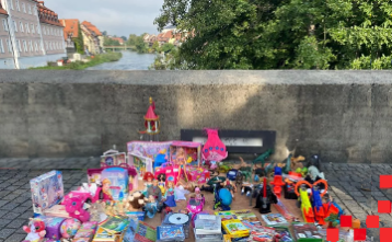 Kinderflohmarkt auf der Unteren Brücke